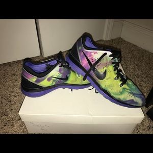 Nike trainer tennis shoes